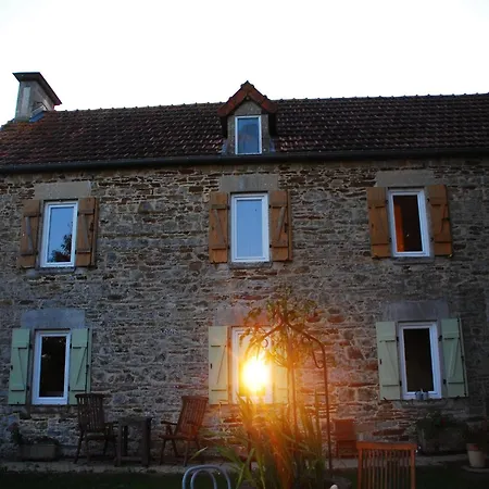 In Normandy Near Chateau Balleroy, Cleaning Included * Sainte-Marguerite-d'Elle
