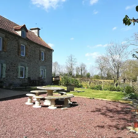In Normandy Near Chateau Balleroy, Cleaning Included 度假居